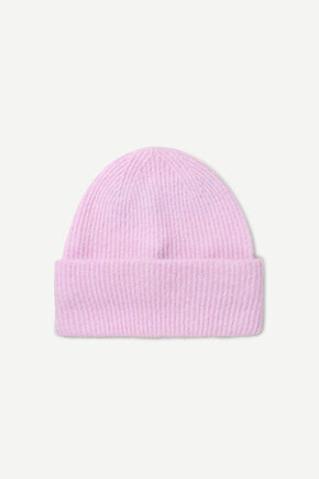 Nor hat lilac snow